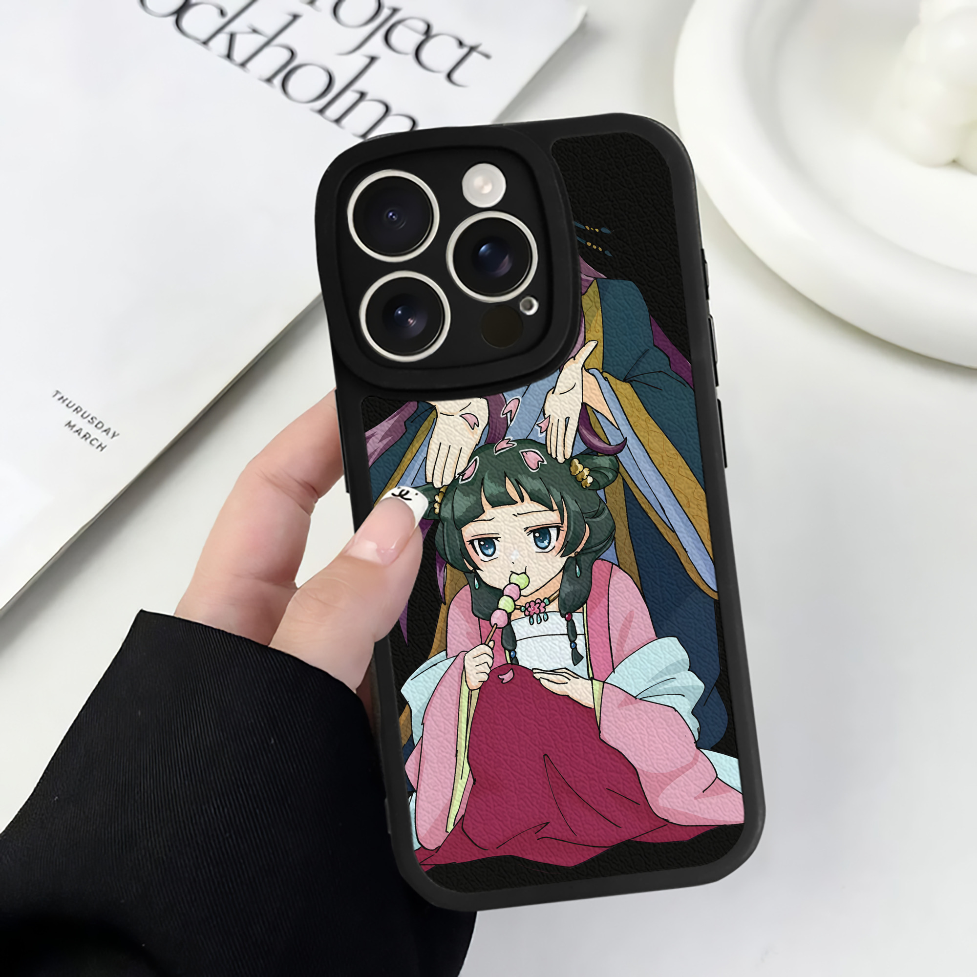 （画像用） 薬屋のひとりごと The Apothecary Diaries 【iPhone 16シリーズ対応】シリコンスマホケース（レザー調） 材質：シリコン